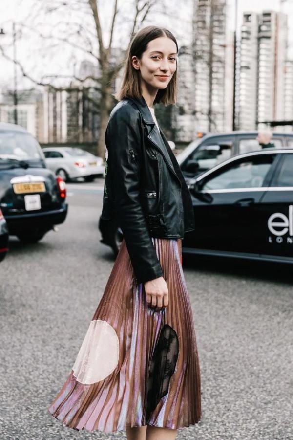 今秋最流行的5件外套+裙子，巨顯瘦巨時髦