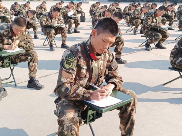 新訓結業考核，讓我們來看看新兵的蛻變！