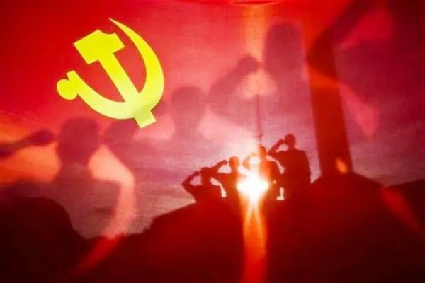 多年後，鄧小平回憶第一位妻子仍評價：張錫瑗真是少有的漂亮