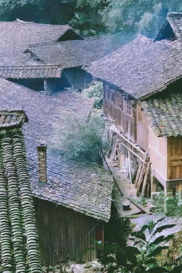 比桂林壯美,比川西神秘!3億年才得見的世外桃源,值得你來 比桂林壯美,比川西神秘!3億年才得見的世外桃源,值得你來