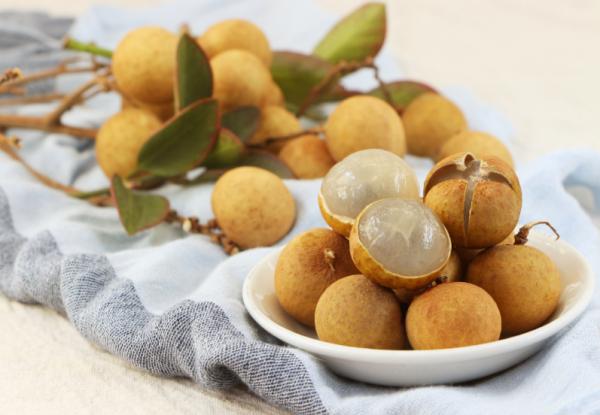 女性常吃桂圓，不僅延緩衰老，還有這個好處！桂圓怎樣吃才養生？