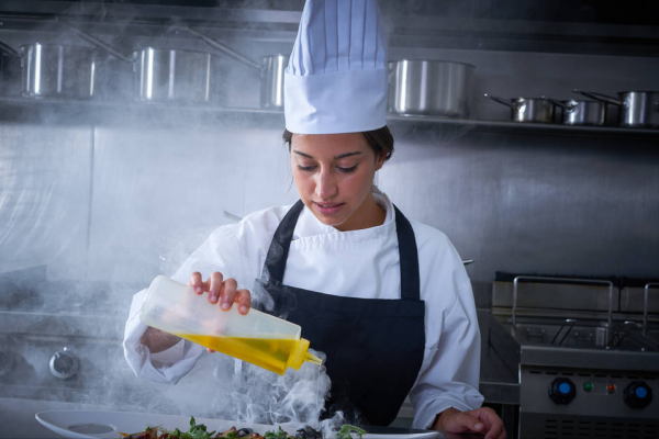 一見鍾情：廚房4個“高階貨”，買時心疼用時爽，幸福感增加