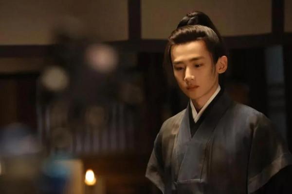 民間故事:男子進山打虎,老虎卻口吐人言:來不及了,快回家看看 民間故事:男子進山打虎,老虎卻口吐人言:來不及了,快回家看看