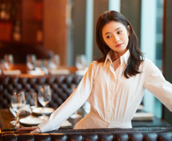 明著捧又如何？資源逆天都紅不了，這8位明星，有的還徹底退圈了