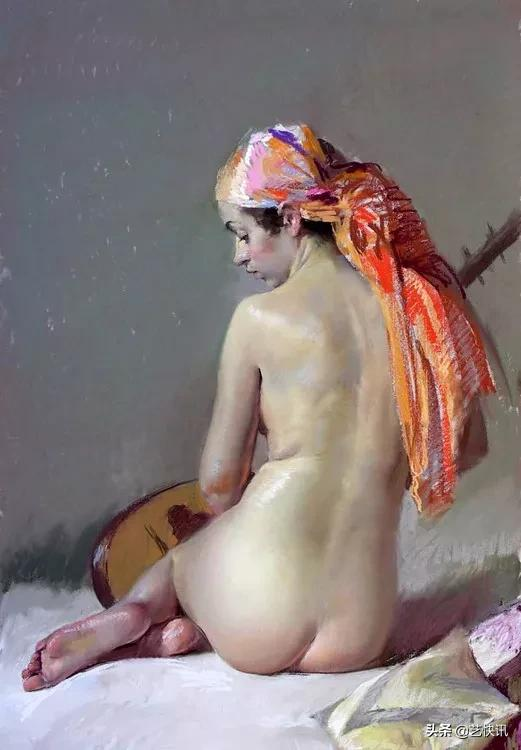 粉彩畫 | 費利佩·桑塔曼斯的人物，詮釋著最美的人體造型