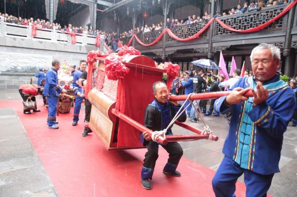 武陵山地區的土家族是這樣結婚的