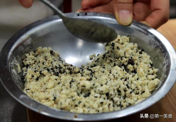 糖酥餅的家常做法，個個焦香酥脆，掌握這1個技巧，起酥又脆口