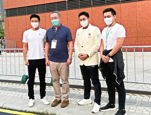 霍啟剛為出席名流派對道歉,只停留12分鐘兩人確診,過百人需隔離 霍啟剛為出席名流派對道歉,只停留12分鐘兩人確診,過百人需隔離