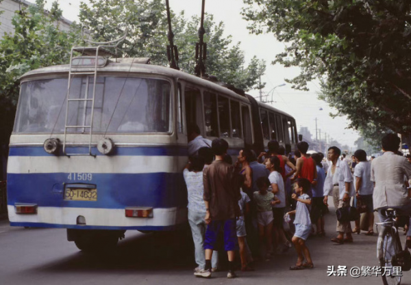 四川省的區劃調動，18個地級市之一，成都市為何有20個區縣？