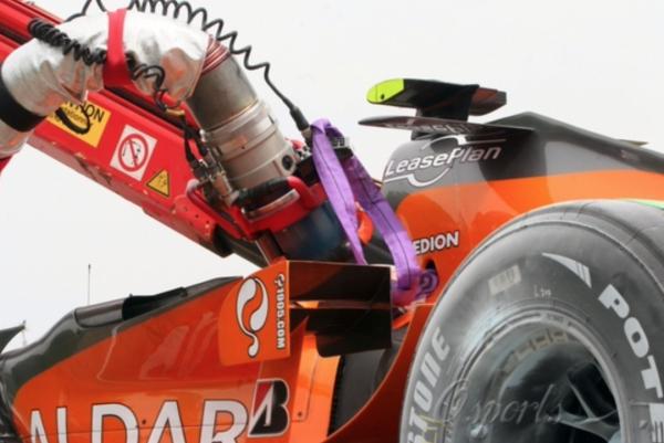 探秘:F1賽車燃油與普通民用車有什麼不同? 探秘:F1賽車燃油與普通民用車有什麼不同?