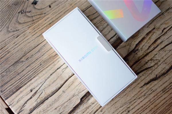 女性手機市場迎來巨鱷!小米civi新機外觀公佈,滿滿的少女風 女性手機市場迎來巨鱷!小米civi新機外觀公佈,滿滿的少女風