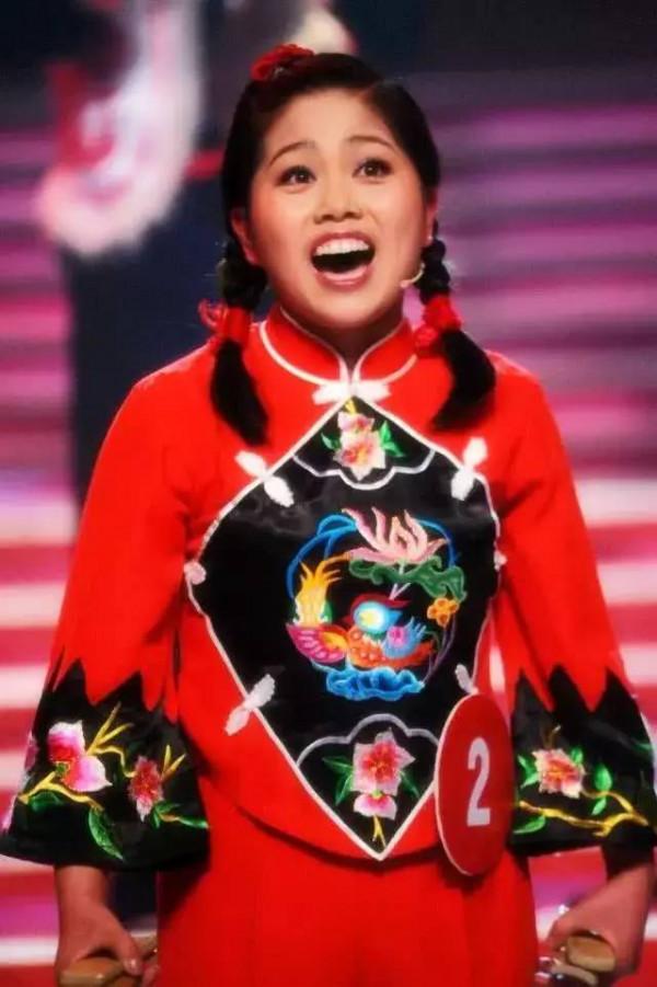 崔苗：為了實現上星光大道的夢想，大山姑娘負債40萬如今怎樣了？