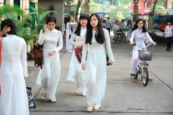 精通漢語的胡志明為何卻在越南獨立建國後下令廢棄漢字