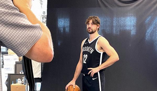 上賽季底角三分命中率排名:喬哈第五,鮑威爾第二,那第一是誰? 上賽季底角三分命中率排名:喬哈第五,鮑威爾第二,那第一是誰?