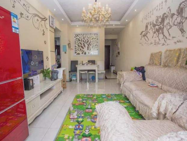 房子怎麼看才舒服，我在化妝鏡前，悟出了一個道理