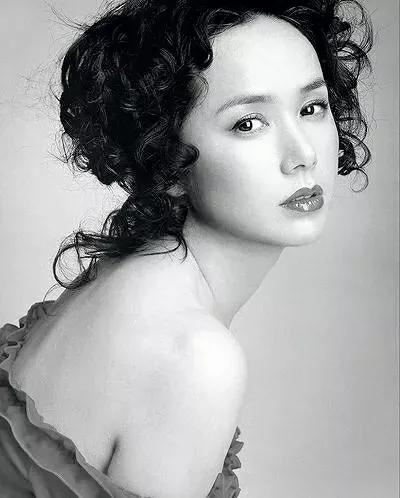 蔣雯麗，風韻猶存，女人味十足