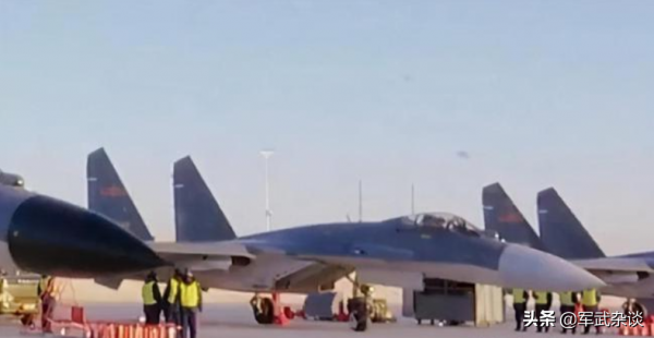 中國105架殲-11A可否提前退役，“租”給巴基斯坦，用來對付印度