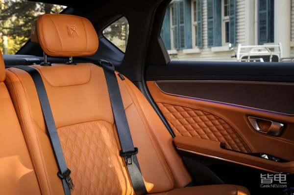 車載音響聽感值25萬?這臺國產旗艦轎車又發大招了 車載音響聽感值25萬?這臺國產旗艦轎車又發大招了