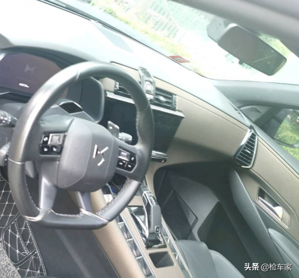 生不逢時還是徒有虛名，13萬買這輛二手DS7值嗎？車商：虧本賣