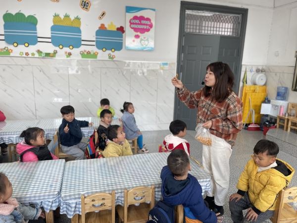 濉溪經濟開發區中心幼兒園開展“食品安全伴我成長”主題教育活動