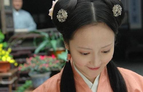 《紅樓夢》：那些在滿月下吟詩的人，是否如願以償？