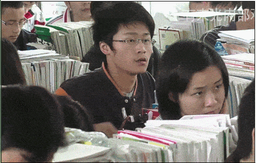 李玫瑾女兒數學考15分,北大教授接受孩子平庸?這碗毒雞湯別喝 李玫瑾女兒數學考15分,北大教授接受孩子平庸?這碗毒雞湯別喝