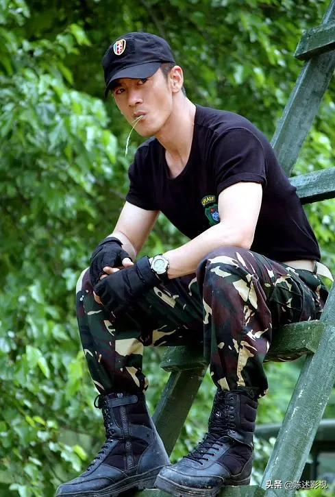 油頭粉面就不要演軍人了!讓這13位男星告訴你,什麼叫軍人形象 油頭粉面就不要演軍人了!讓這13位男星告訴你,什麼叫軍人形象