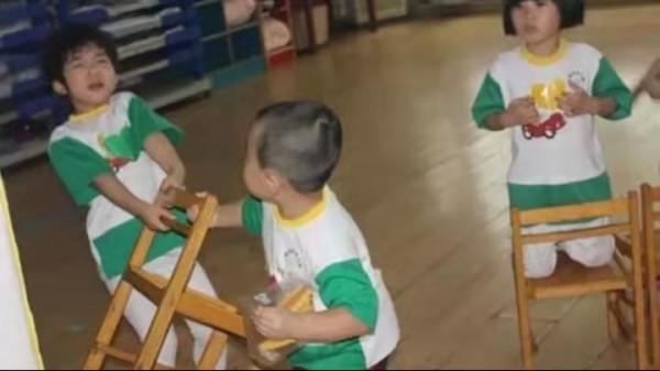 隱退10年陪你長大:黑豹主唱秦勇與傻兒子大珍珠的動人父子情 隱退10年陪你長大:黑豹主唱秦勇與傻兒子大珍珠的動人父子情