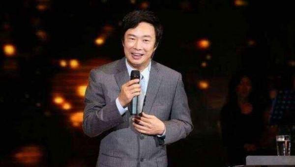 費玉清：資產達20億，一條價值15000元的狗，陪伴了他16年