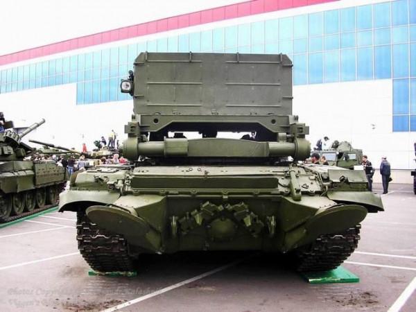 俄最新型溫壓彈部署一線，一旦開火千米內寸草不生，美烏不敢開打