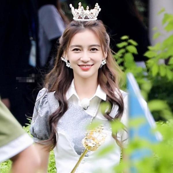 Angelababy終於說真話了!獨自現身北京電影節,自稱內心很叛逆 Angelababy終於說真話了!獨自現身北京電影節,自稱內心很叛逆