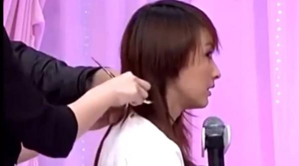 綜藝裡讓人氣憤的6大場面:她被人隨意剪了頭髮,他護膝被人藏針 綜藝裡讓人氣憤的6大場面:她被人隨意剪了頭髮,他護膝被人藏針