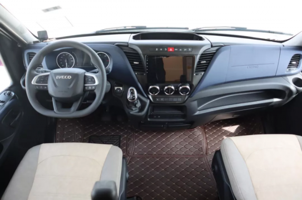 旌航2021星艦款 進口依維柯底盤 大額頭雙拓展 高階材質精緻範兒 旌航2021星艦款 進口依維柯底盤 大額頭雙拓展 高階材質精緻範兒