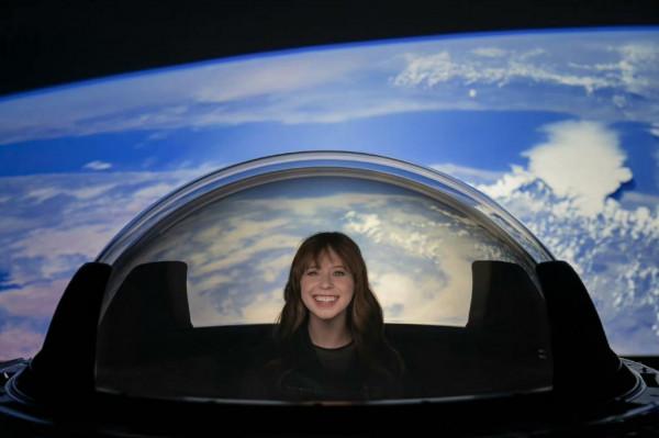 龍飛船內部是啥樣的？別人花2.2億美元才能體驗，我們免費進去看