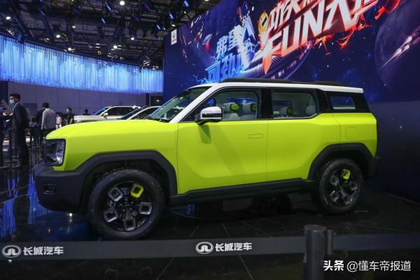 新車｜坦克300“小弟”？哈弗X DOG量產版內飾諜照曝光