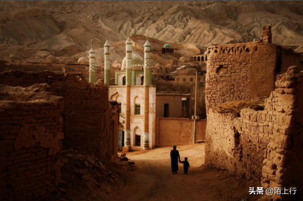 去新疆就得要了解這些 不然沒文化