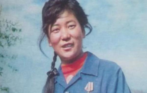 18歲姑娘挖出2噸銀元，背後隱藏32年秘密，上交國家後結局如何？