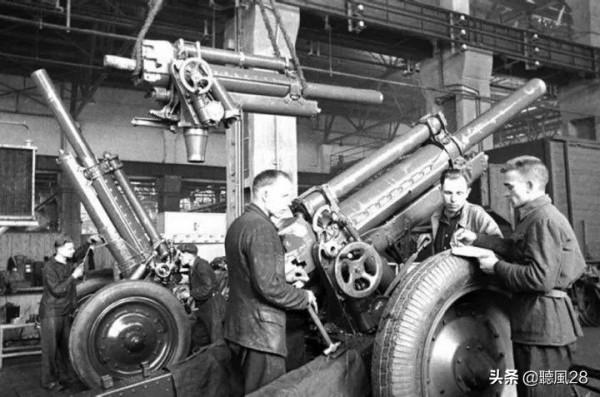 大口徑支援—122mm KV-9重型坦克 大口徑支援—122mm KV-9重型坦克