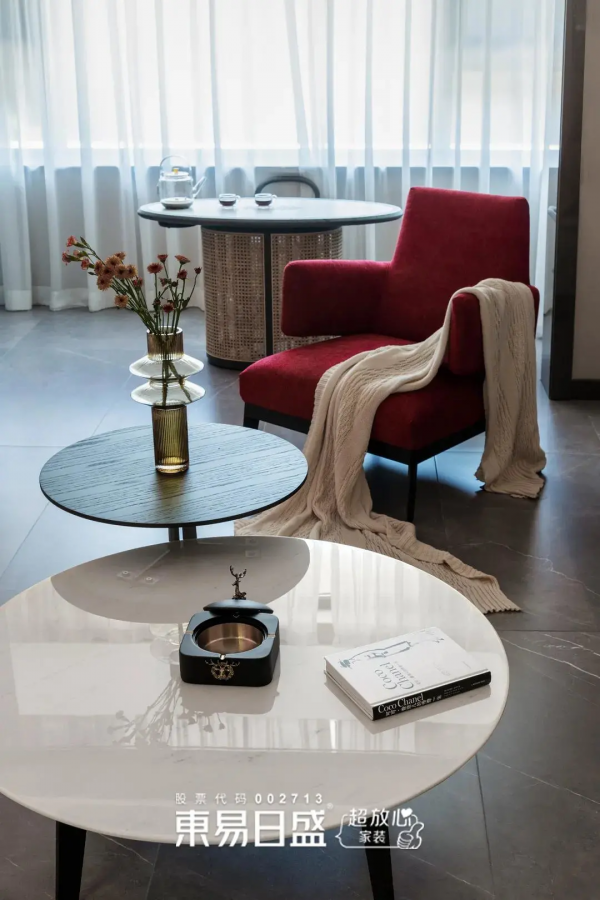 237㎡簡約風躍層,空中花園、旋轉樓梯,是我要的理想居所 237㎡簡約風躍層,空中花園、旋轉樓梯,是我要的理想居所