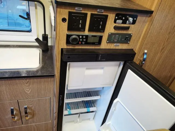 經典無中門 空間魔術師,衛航V570無中門 經典無中門 空間魔術師,衛航V570無中門