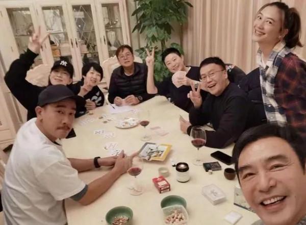 他們都定居內地了 他們都定居內地了