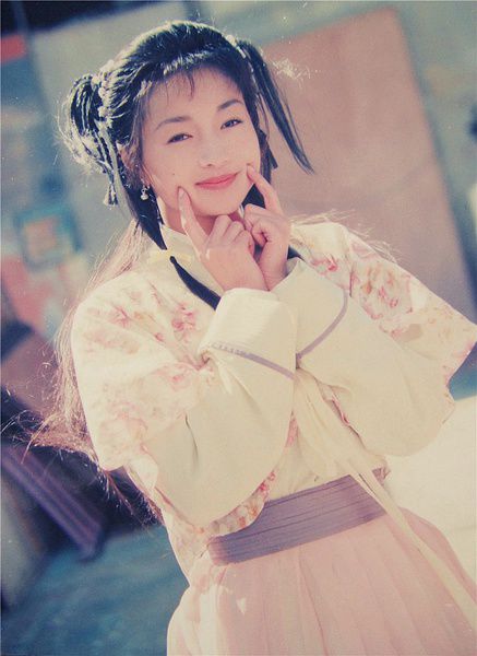 兩拒天王嫁老外,巔峰時因病隱退,變身白衣護士的李綺紅近況如何 兩拒天王嫁老外,巔峰時因病隱退,變身白衣護士的李綺紅近況如何