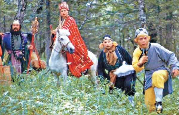 唐僧唸的緊箍咒,究竟是什麼意思?翻譯成中文,其實僅有六個字 唐僧唸的緊箍咒,究竟是什麼意思?翻譯成中文,其實僅有六個字