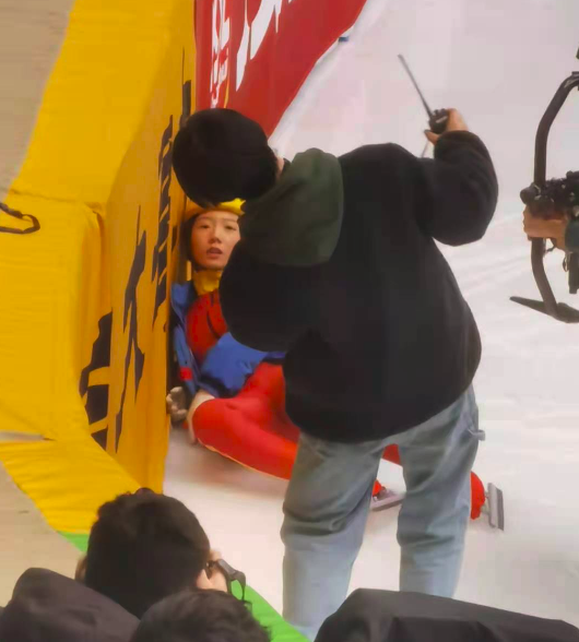 孟美岐牆倒眾人推!脫粉越來越多,曝其凌晨拍戲吃3小時火鍋才拍 孟美岐牆倒眾人推!脫粉越來越多,曝其凌晨拍戲吃3小時火鍋才拍