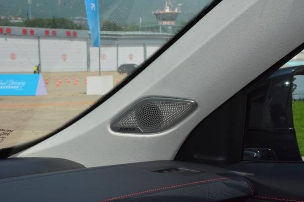 上汽R汽車MARVEL R自帶黑武士特效