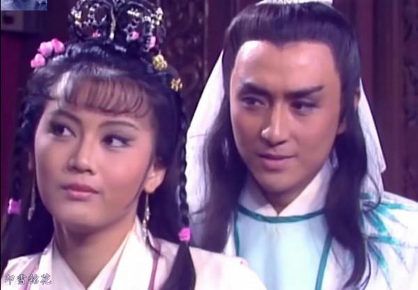 90年代神仙打架,8位新加坡古裝美人,個個花容月貌,秒殺網紅臉 90年代神仙打架,8位新加坡古裝美人,個個花容月貌,秒殺網紅臉