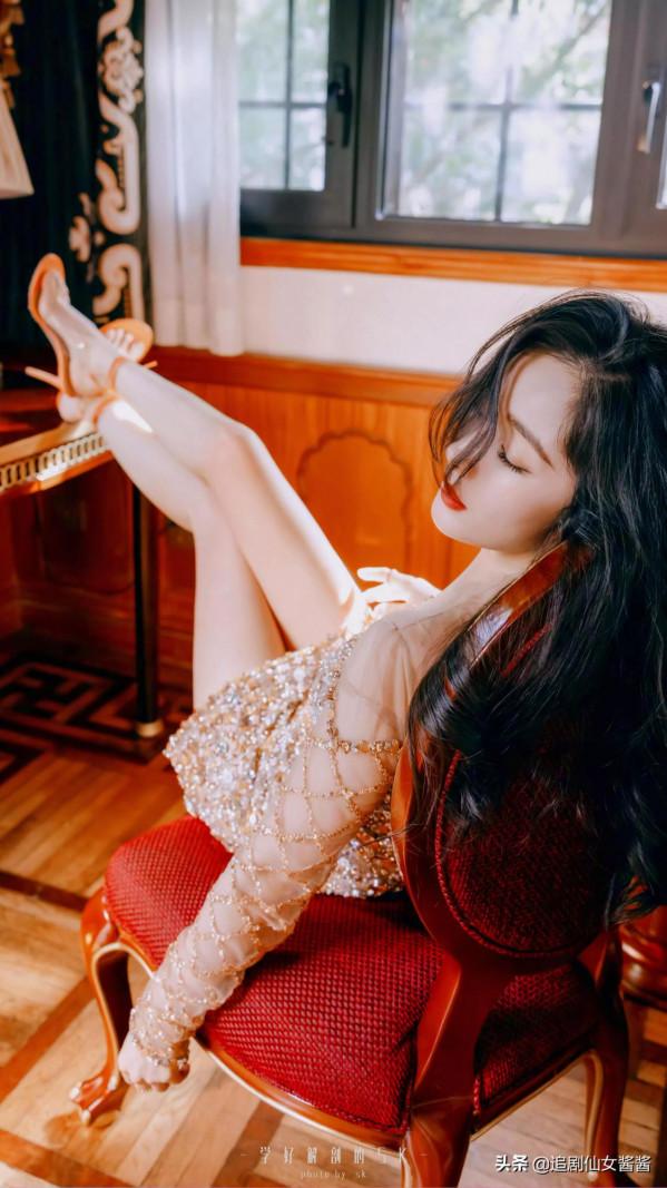 大冪冪，不看演技，確實很美，有喜歡她的嗎？