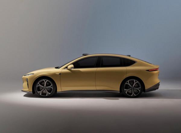 蔚來ET5正式上市；新款馬自達MX-5官圖釋出