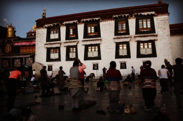 西藏，心的執念，見的世面