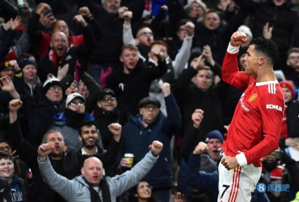 記者:在我看來,C羅從來都不是曼聯的問題 記者:在我看來,C羅從來都不是曼聯的問題